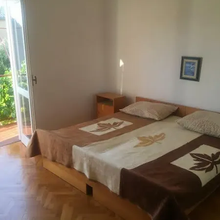 Jure Erceg Apartment Starigrad Paklenica Exteriér fotografie