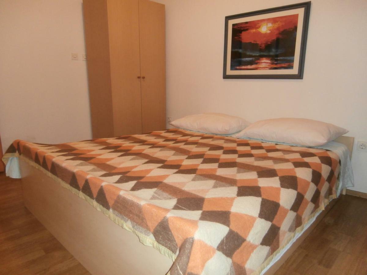 Jure Erceg * Starigrad Paklenica